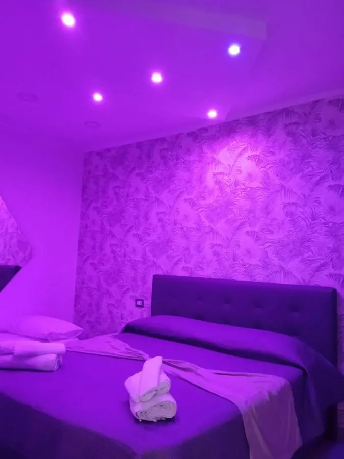 Krizia Home B&B Napoli Italy